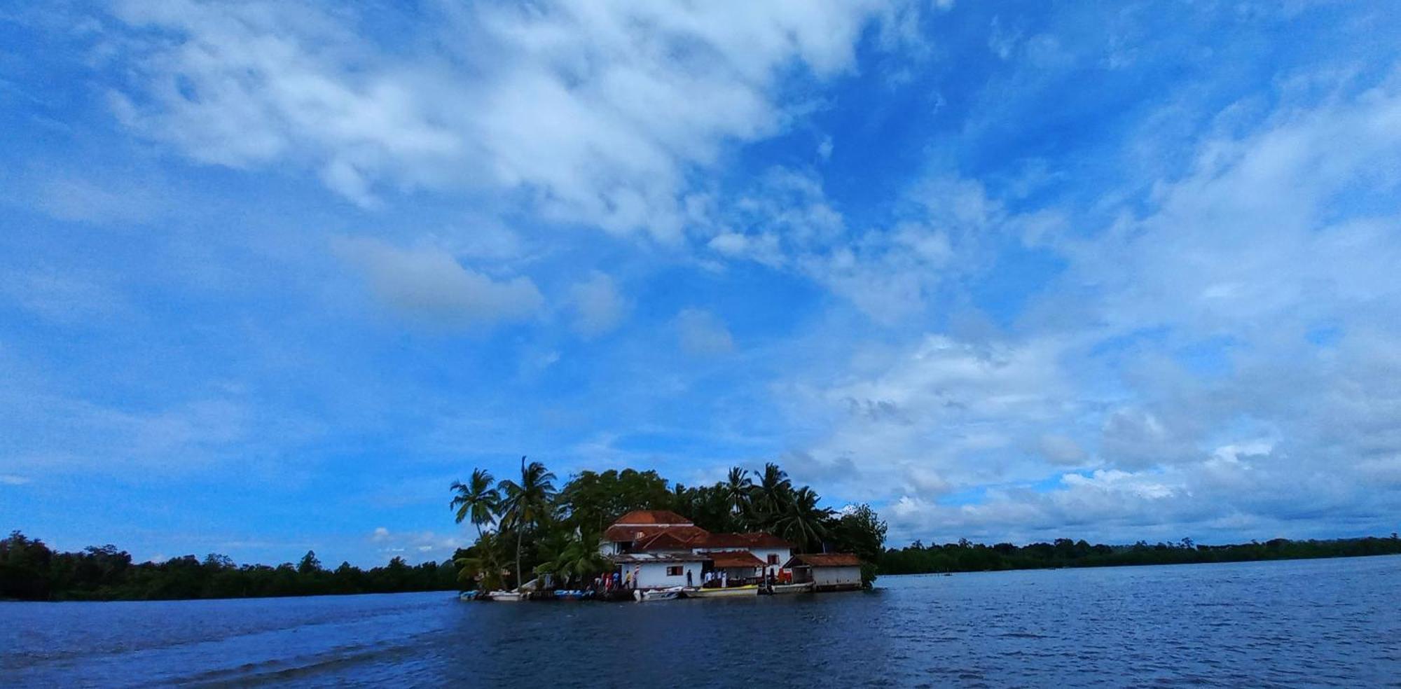 Dinuli Home Stay Ahungalla Bagian luar foto