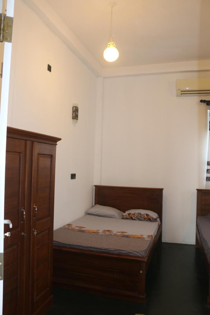Dinuli Home Stay Ahungalla Bagian luar foto