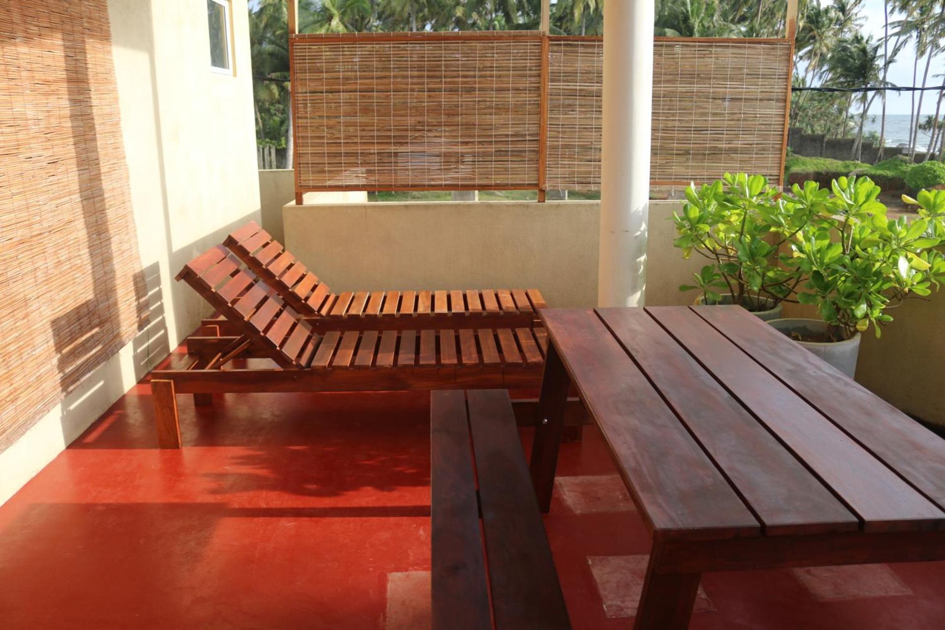 Dinuli Home Stay Ahungalla Bagian luar foto